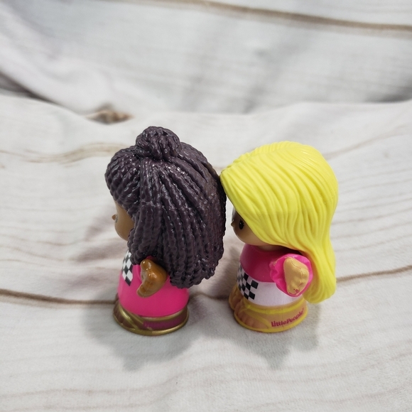 Fisher Price Little People Barbie Convertible Car Replacement Figures 3 Inch 22 - Picture 2 of 7